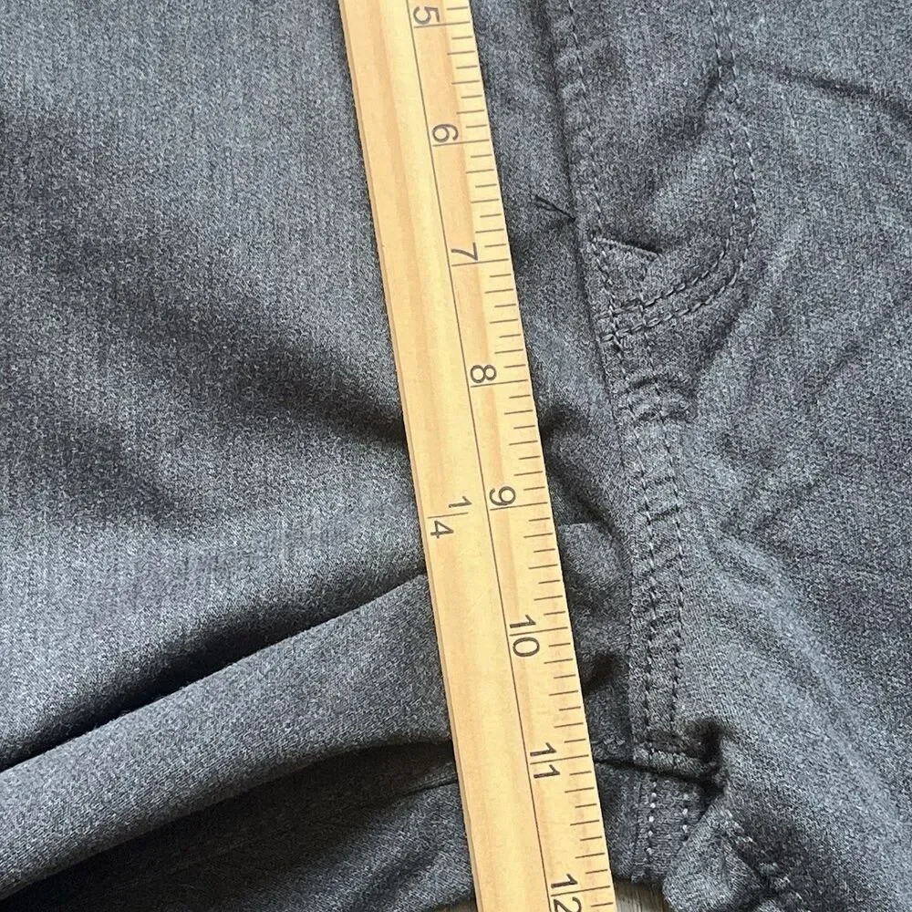 NWT Banana Republic Travel Jeans Athletic Men 35x30 Charcoal Grey Denim Stretch